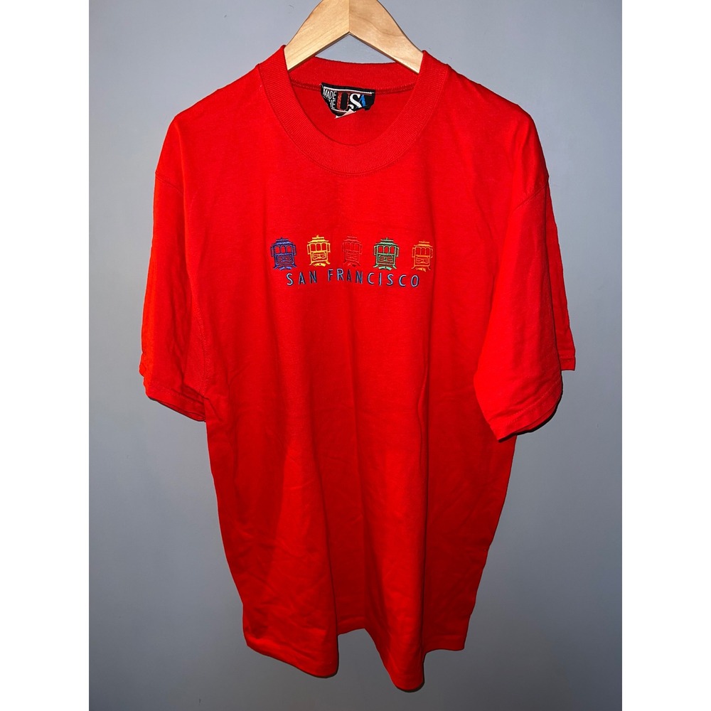 Vintage 90s‎ Made in USA San Francisco Cable Car Embroidered Red T-Shirt Large